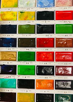 Une grande palette de couleurs Kuretake, un plaisir profond et infini !